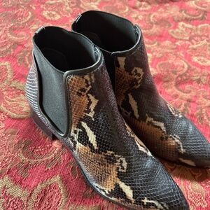 Shoes snake Print